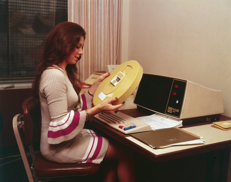 Illustration for article titled 'Woman Works at Computer'